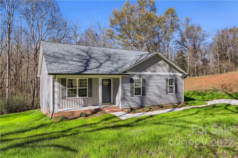 220 Springfield Rd, Statesville, NC 28625