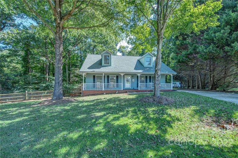 112 Louisbourg Ct, Gastonia, NC 28056