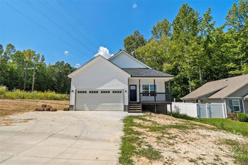 253 Eagle Creek Rd, Clover, SC 29710