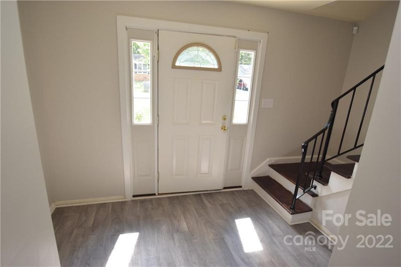 6611 Covecreek Dr, Charlotte, NC 28215