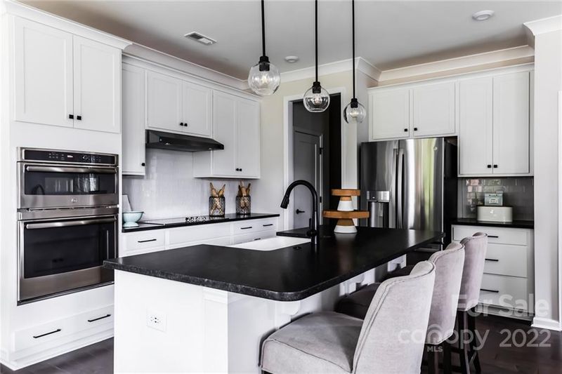 505 Madison Falls Ct, Fort Mill, SC 29708