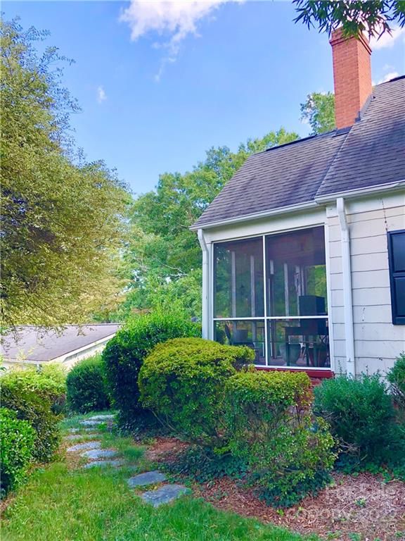 128 Hillcrest Ave SE, Concord, NC 28025