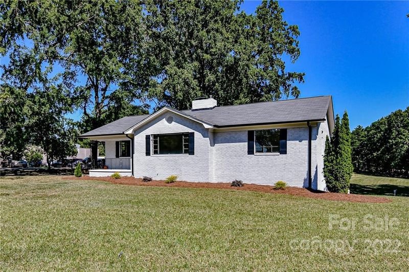 8405 Fairview Rd #106, Mint Hill, NC 28227