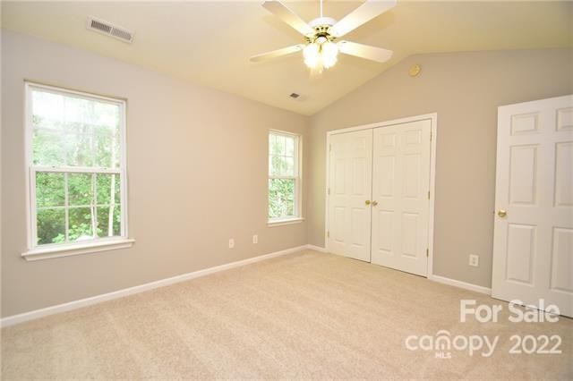 5620 Katherine Ct, Dallas, NC 28034