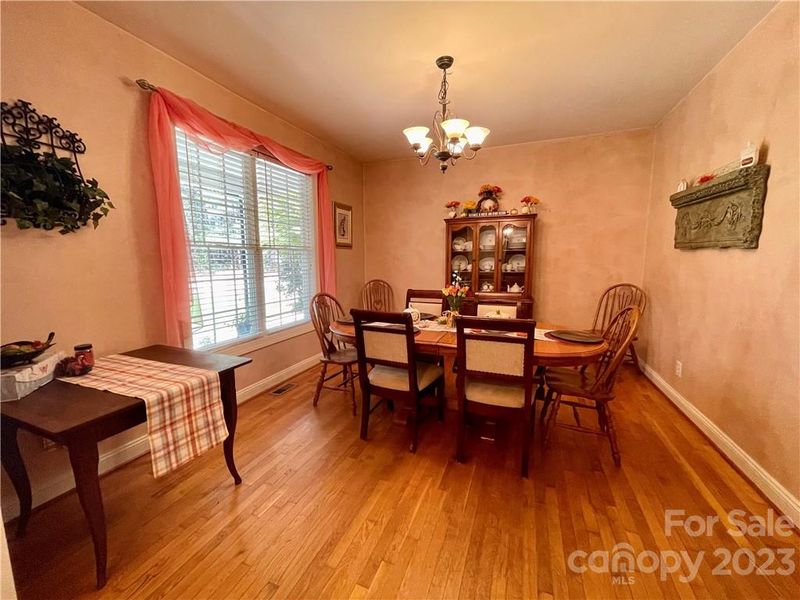 10017 Cravenridge Ct, Davidson, NC 28036