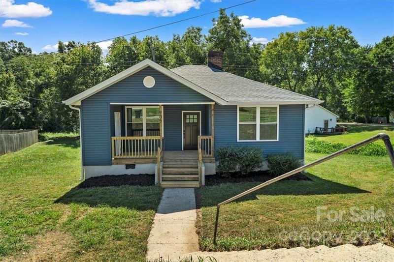 905 W 6th Ave #B, Gastonia, NC 28052
