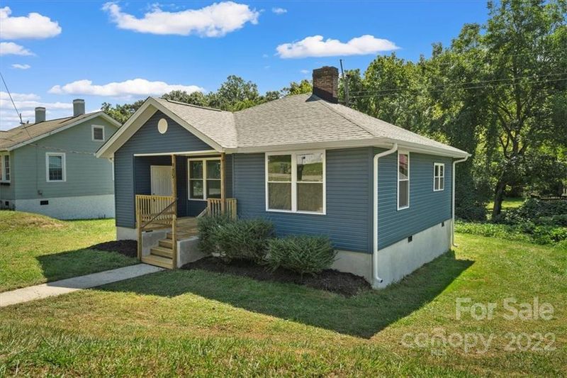 905 W 6th Ave #B, Gastonia, NC 28052