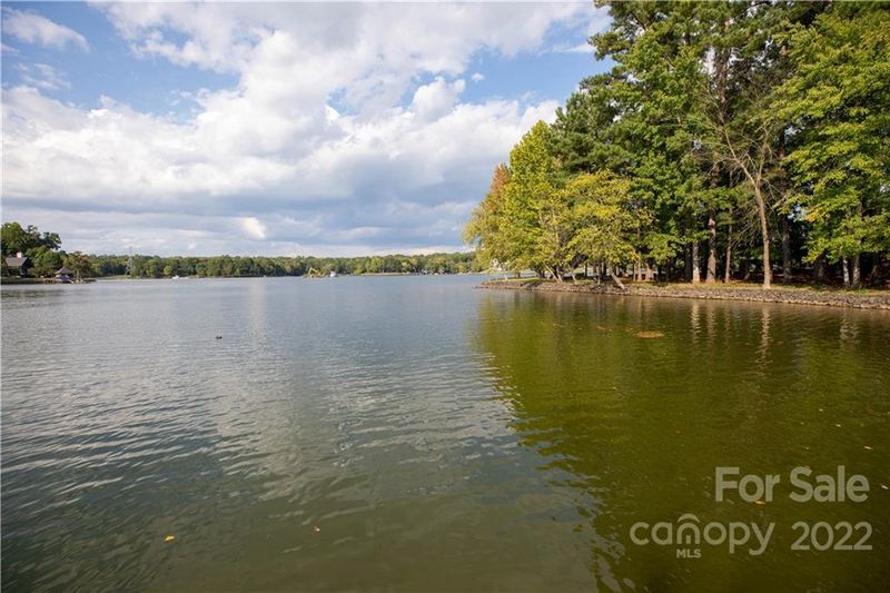 5985 Johnson Rd, Clover, SC 29710