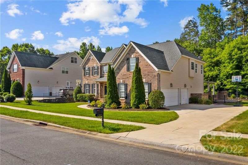1615 Aringill Ln, Matthews, NC 28104