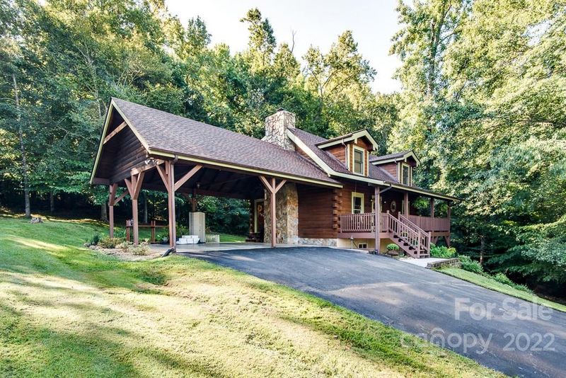 5299 D & H Farm Ln, Hickory, NC 28602