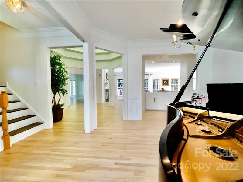 8236 Beardsley Dr, Charlotte, NC 28269