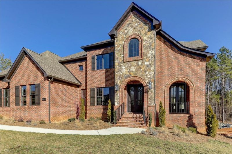 10429 Annie Oakley Trl, Charlotte, NC 28227