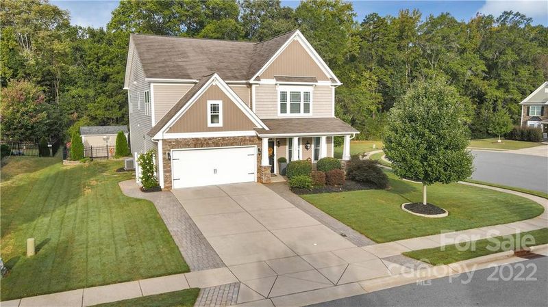 1547 Hedge Apple Rd, Clover, SC 29710
