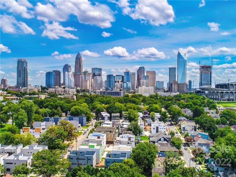 104 S Gardner Ave, Charlotte, NC 28208