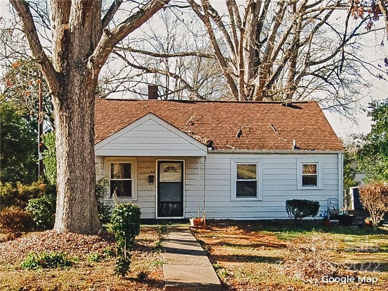 104 S Gardner Ave, Charlotte, NC 28208