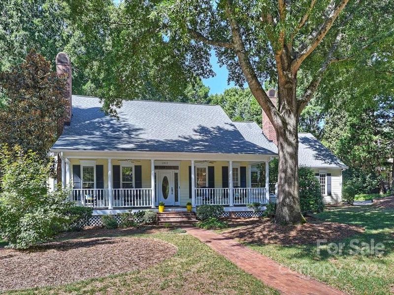 11917 Braid Hills Dr, Charlotte, NC 28277