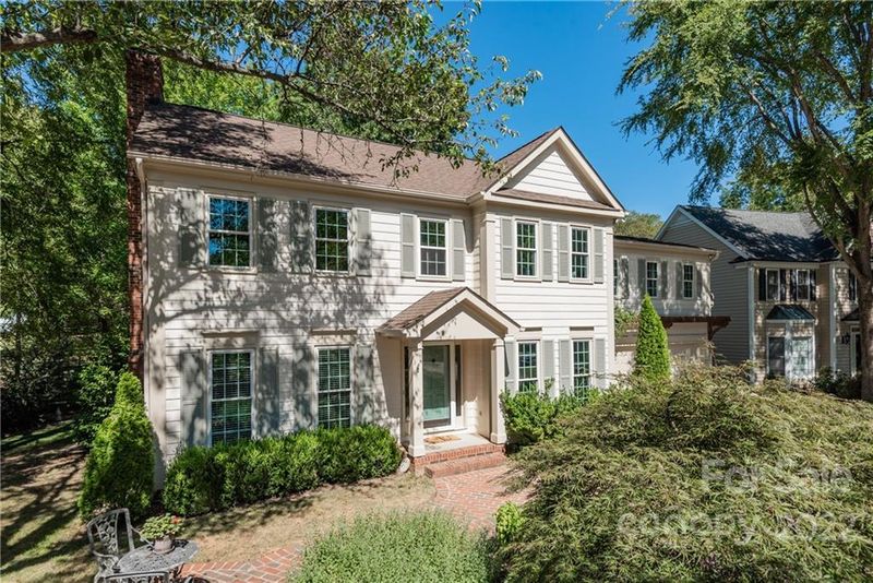 9232 Deer Spring Ln, Charlotte, NC 28210