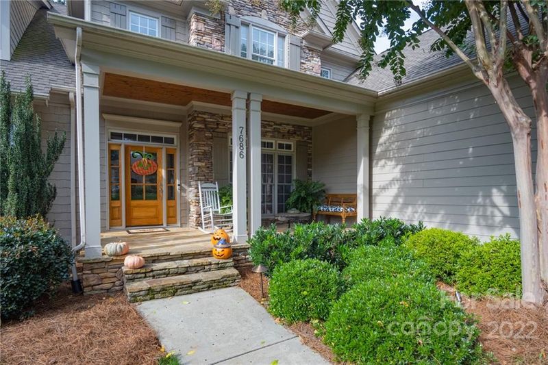 7686 Bermuda Hills Ln, Denver, NC 28037