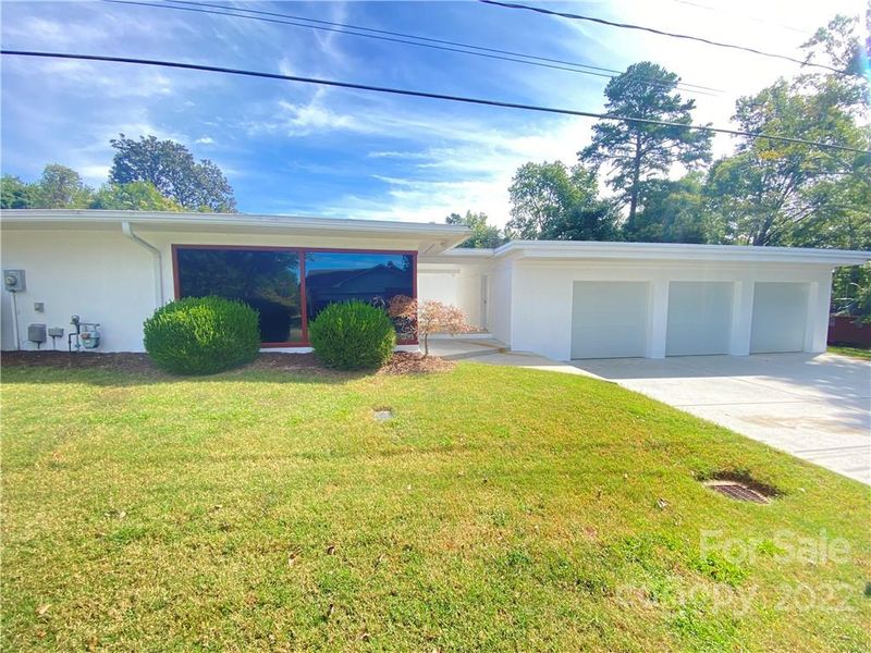 301 Odell Dr, Kannapolis, NC 28083