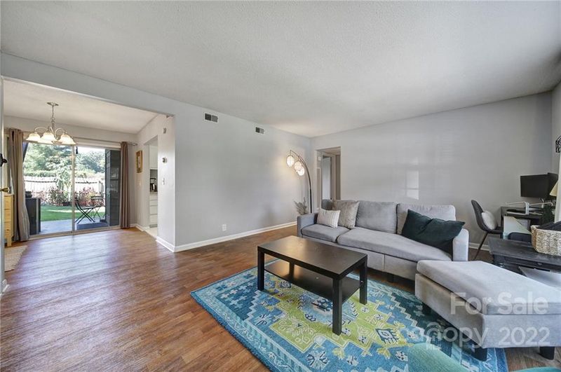 2620 Park Rd #A, Charlotte, NC 28209