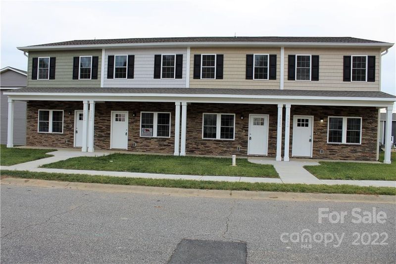 3728 Windy Pine Ln NW #6, Hickory, NC 28601