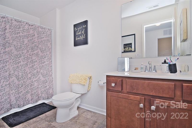 805 Alta Way, Kannapolis, NC 28081
