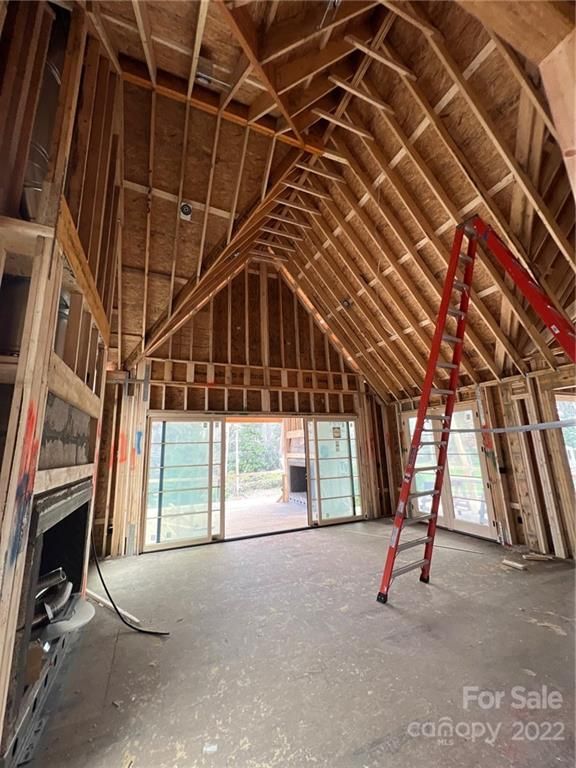 2044 Ferncliff Rd, Charlotte, NC 28211