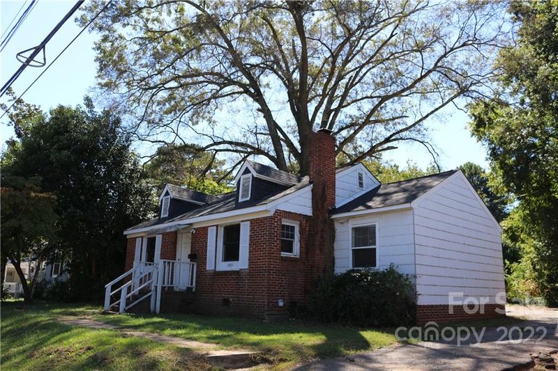1443 Remount Rd, Charlotte, NC 28208