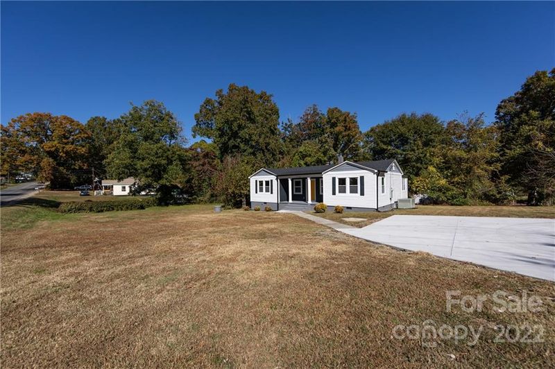 1714 W Davidson Ave, Gastonia, NC 28052