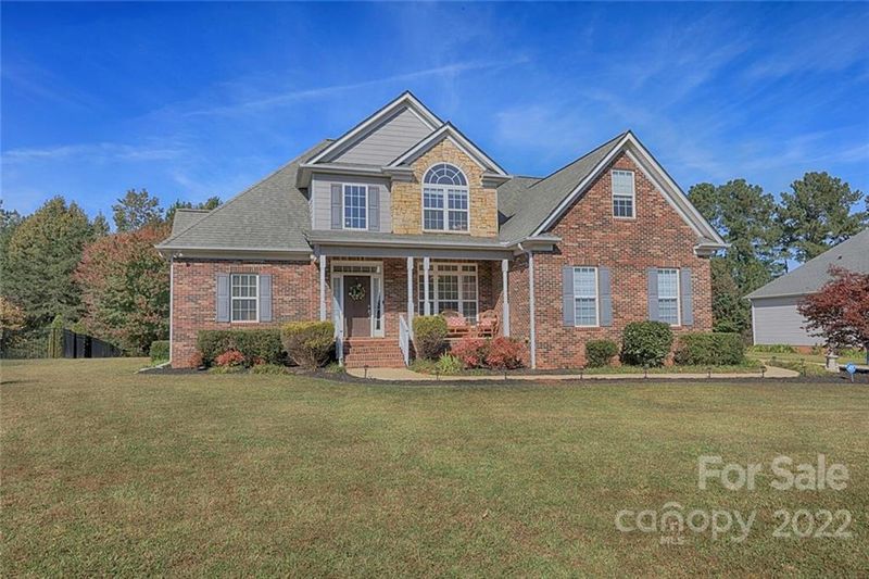 1855 Jaya Dr, Sherrills Ford, NC 28673