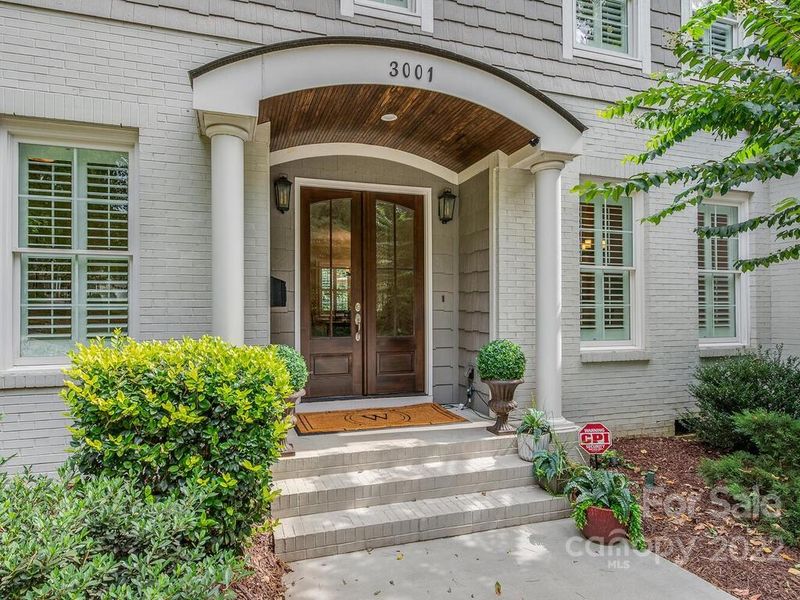 3001 Robin Rd, Charlotte, NC 28211