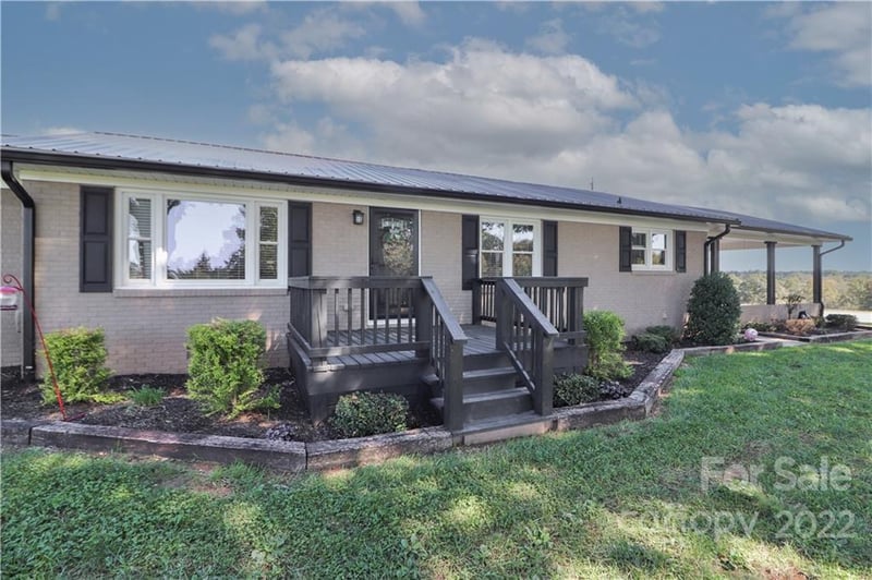 147 Stack Rd, Olin, NC 28660