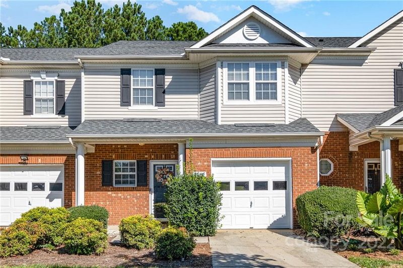 3822 Thomas Ridge Dr, Charlotte, NC 28269