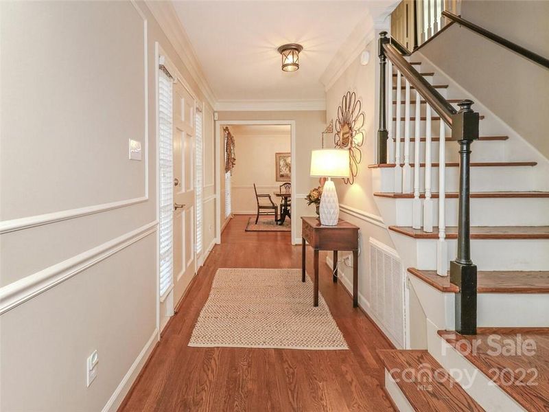 1911 Manor Mill Rd, Charlotte, NC 28226