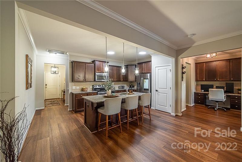 856 Summerlake Dr, Fort Mill, SC 29715