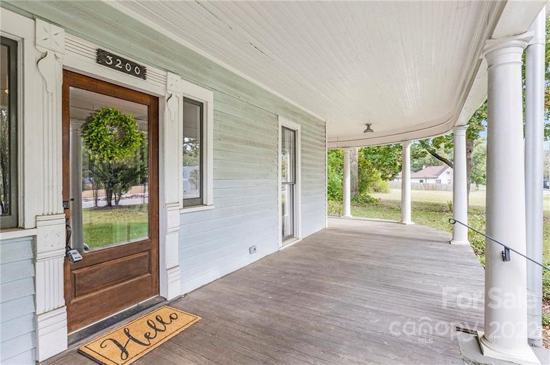3200 Tuckaseegee Rd, Charlotte, NC 28208