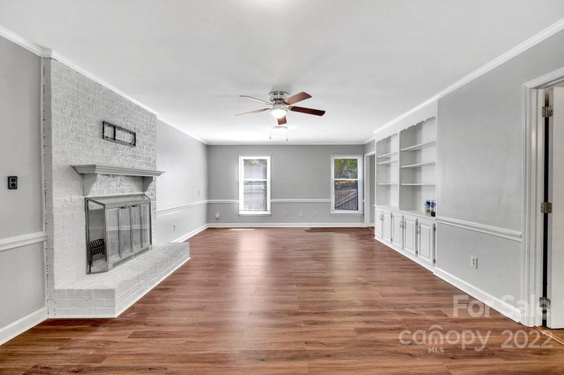 536 Blue Rock Dr, Charlotte, NC 28213