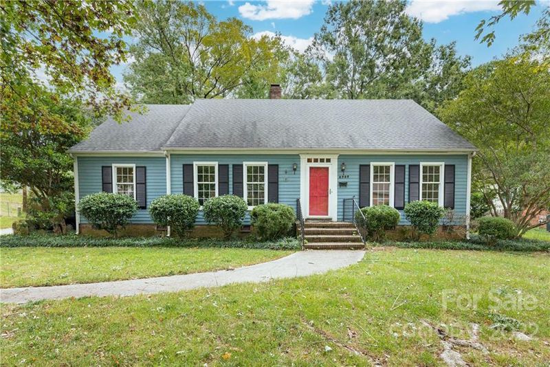 5707 Telfair Rd, Charlotte, NC 28210