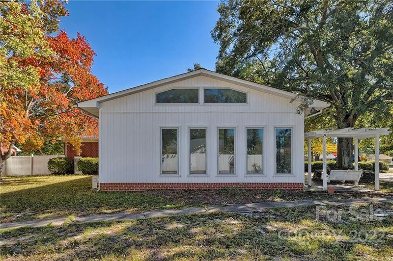 308 W Welsh Rd, Kershaw, SC 29067