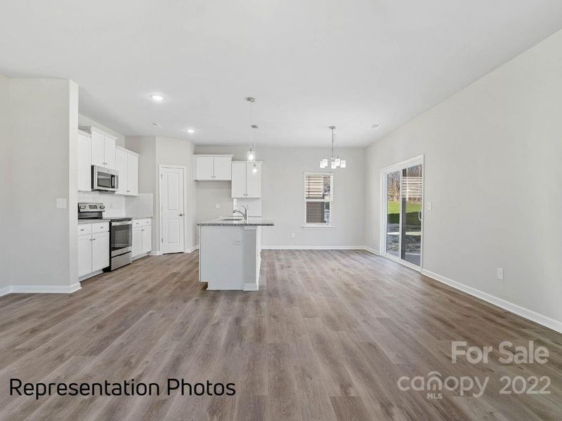 2029 Mcdonald Dr, Charlotte, NC 28216