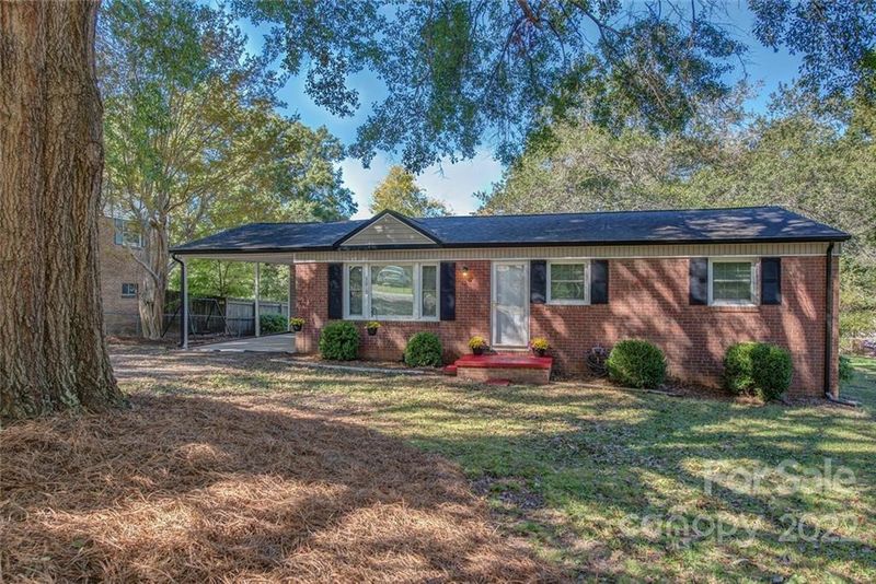 3015 Randy Dr, Gastonia, NC 28052