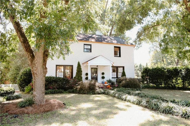 114 Ingleside Dr SE, Concord, NC 28025