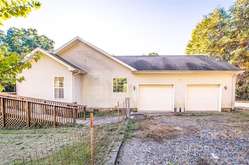 502 Zeb Rd, Union Grove, NC 28689