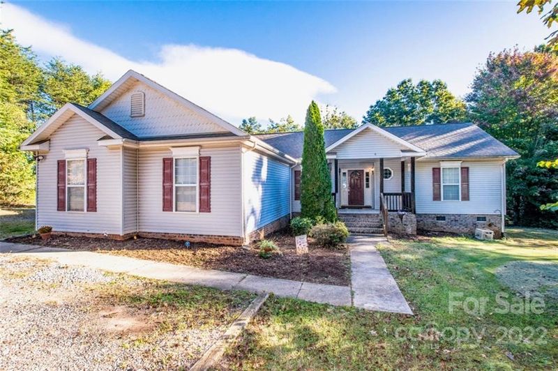 502 Zeb Rd, Union Grove, NC 28689