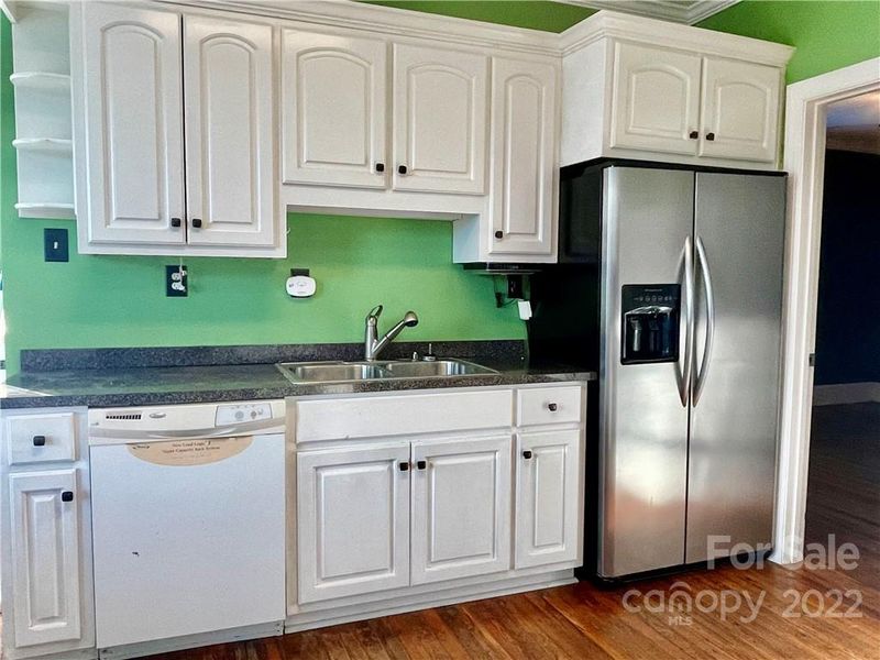 16 Elm St, Great Falls, SC 29055