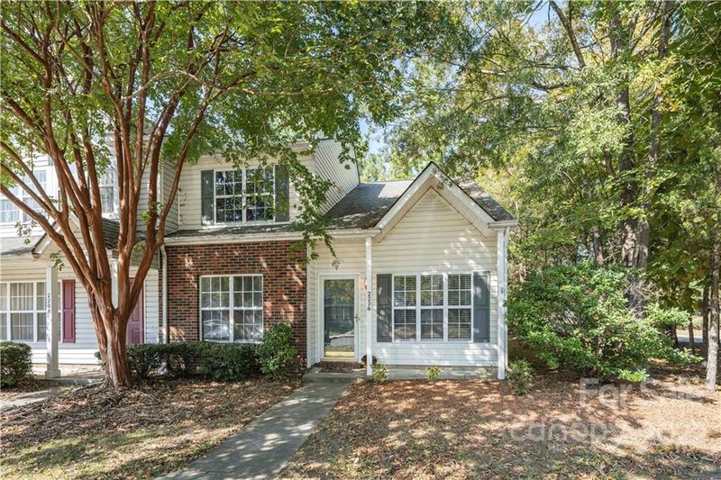2206 Cigar Ct, Charlotte, NC 28273