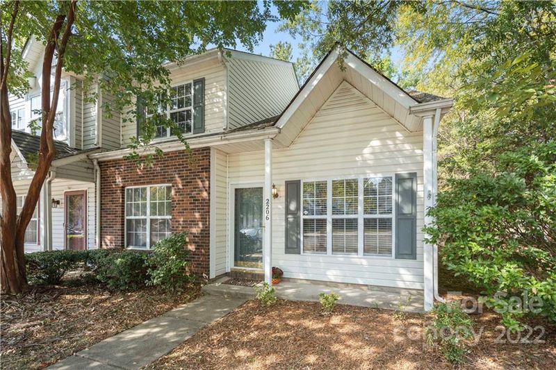 2206 Cigar Ct, Charlotte, NC 28273