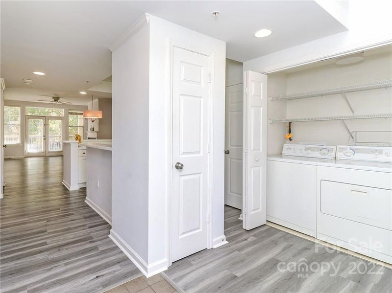 405 W 7th St #312, Charlotte, NC 28202