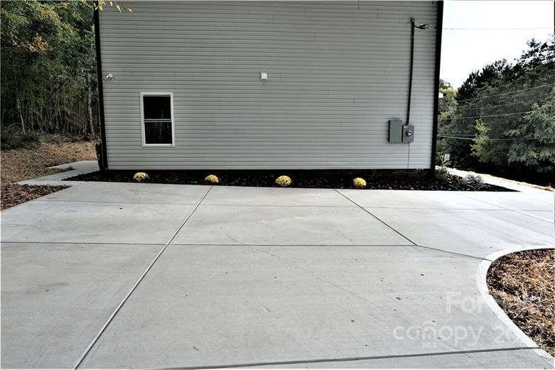 231 Broad Dr SW, Concord, NC 28025