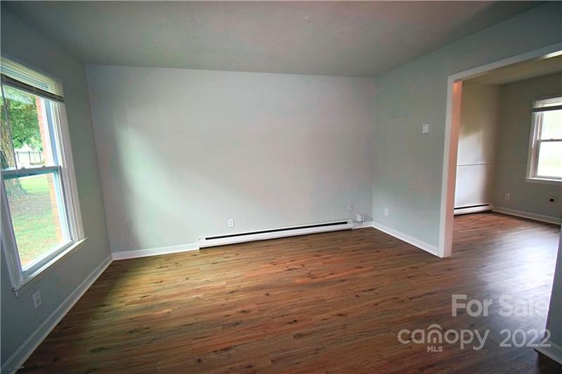 650 Northway Dr, Charlotte, NC 28208